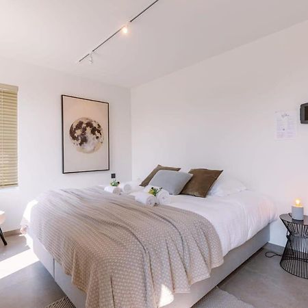 Huswell - Lord - Charming Double Room At Ranch "De Blauwe Zaal" Brügge Exterior foto